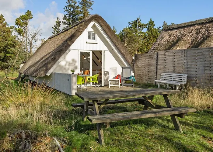 Holiday home Ilona - 2km From The Sea By Interhome